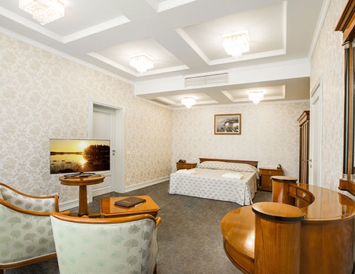 Апартамент 3-комнатный без балкона (№803) - Санаторий «Черноморье» РЖД-Здоровье Сочи